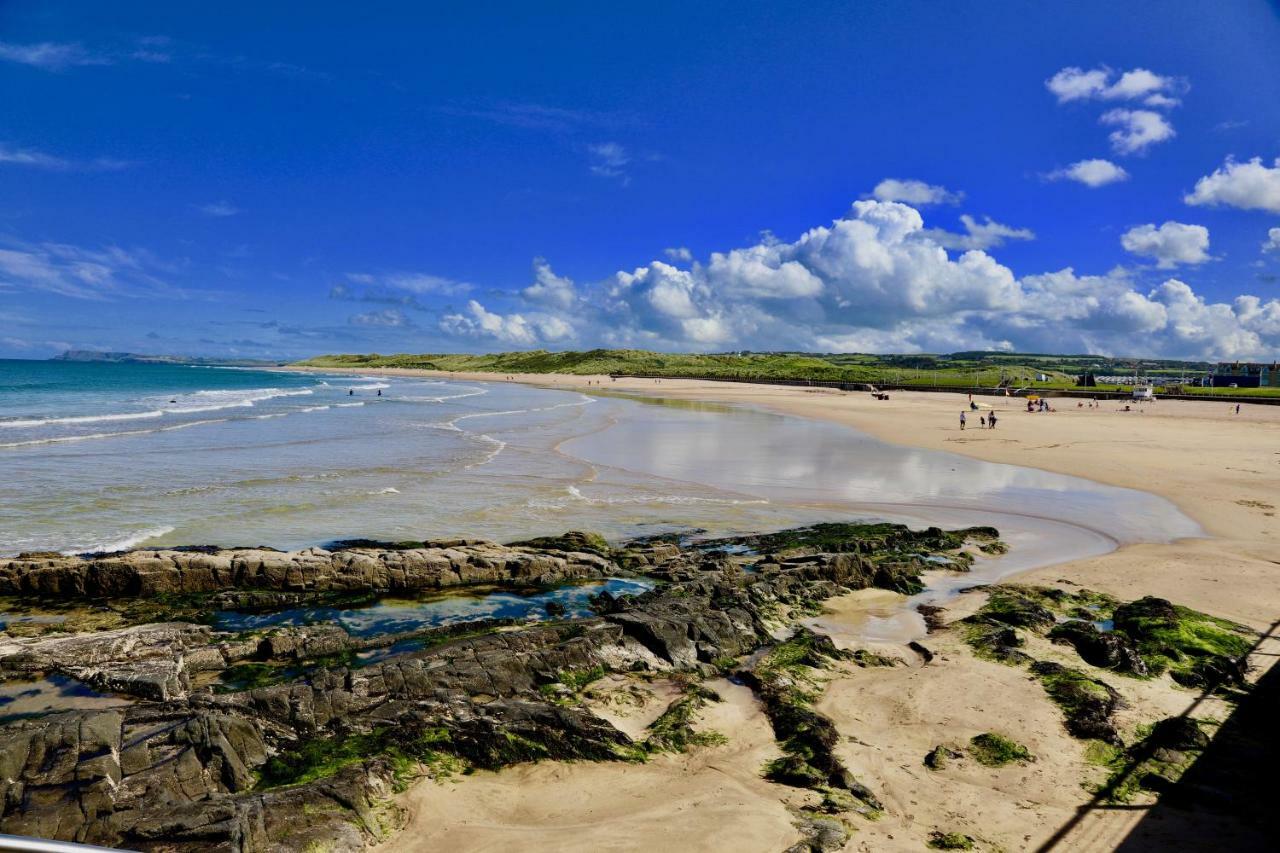 East Strand View Portrush Bagian luar foto