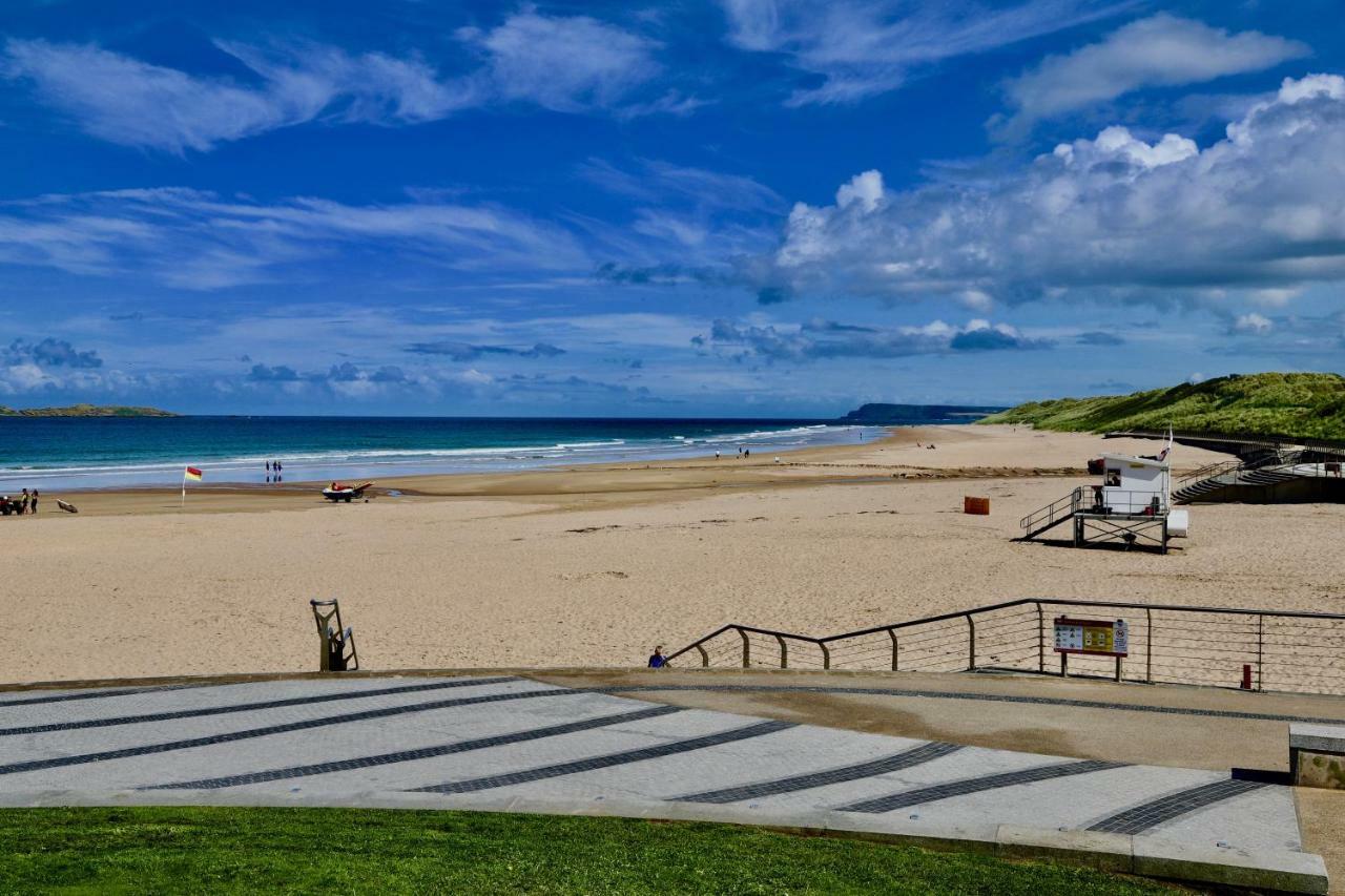 East Strand View Portrush Bagian luar foto